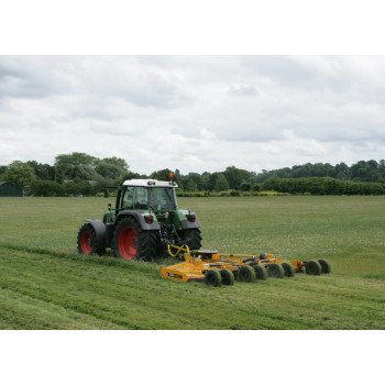 Tomlinson Groundcare Ltd - Stowmarket, Suffolk - John Deere Replacement Key  M40718 - Tomlinson Groundcare